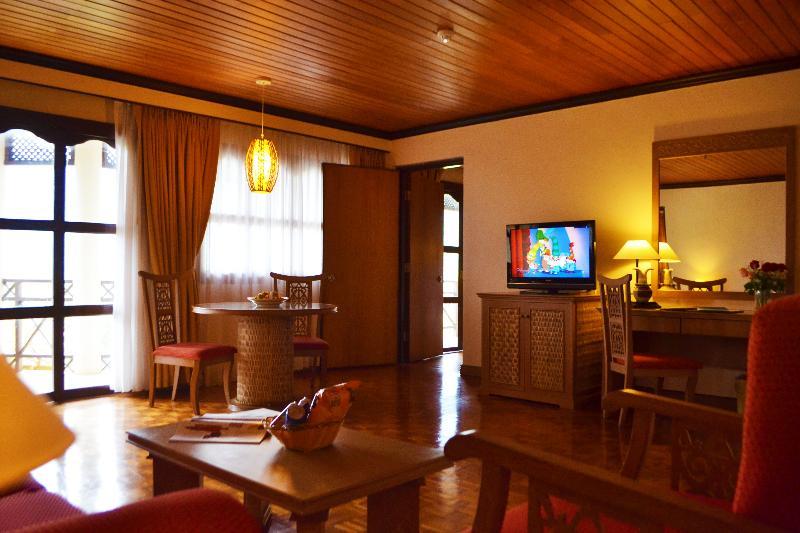 Damai Beach Resort Кучінг Екстер'єр фото