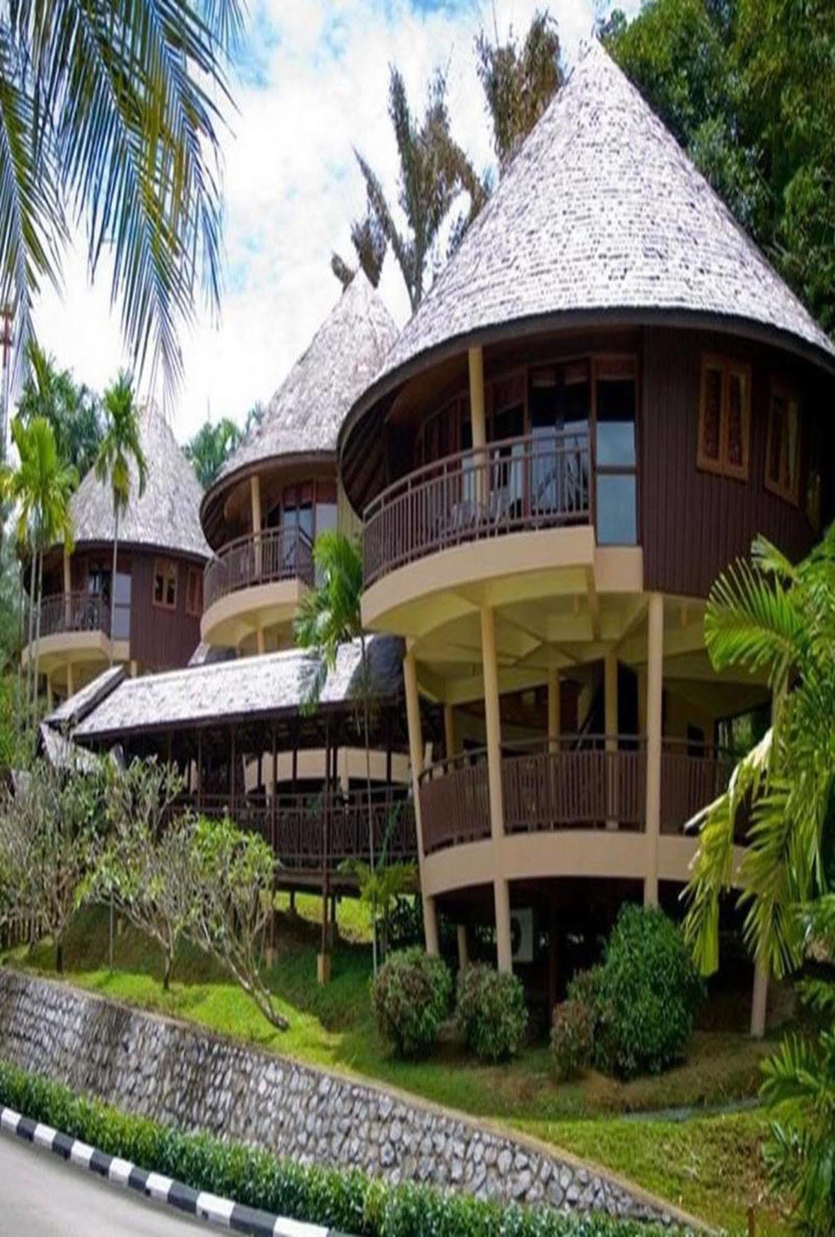 Damai Beach Resort Кучінг Екстер'єр фото